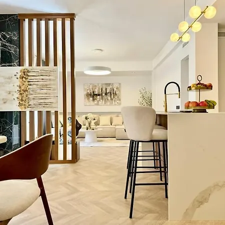 4bd Soho Luxe Retreat Terrace 2bh & Ac *