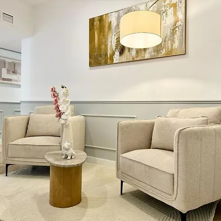 4bd Soho Luxe Retreat Terrace 2bh & Ac マラガ