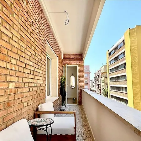 4bd Soho Luxe Retreat Terrace 2bh & Ac * マラガ